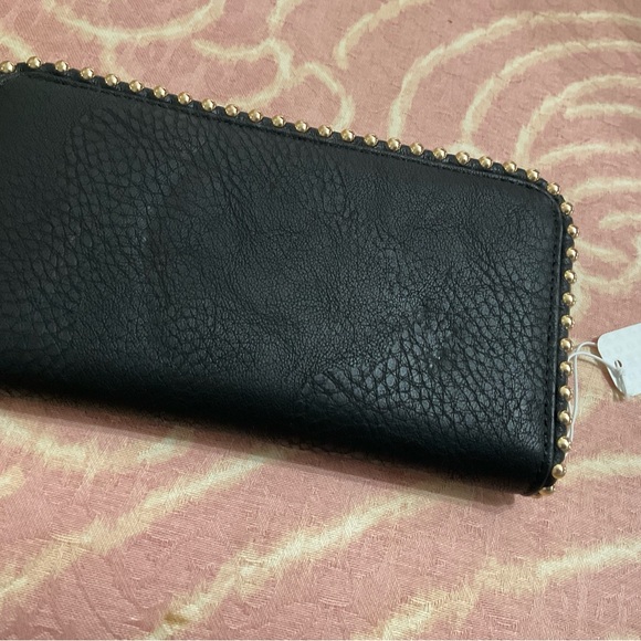 FINAL MARKDOWN Charming Charlie NWT - Picture 4 of 4